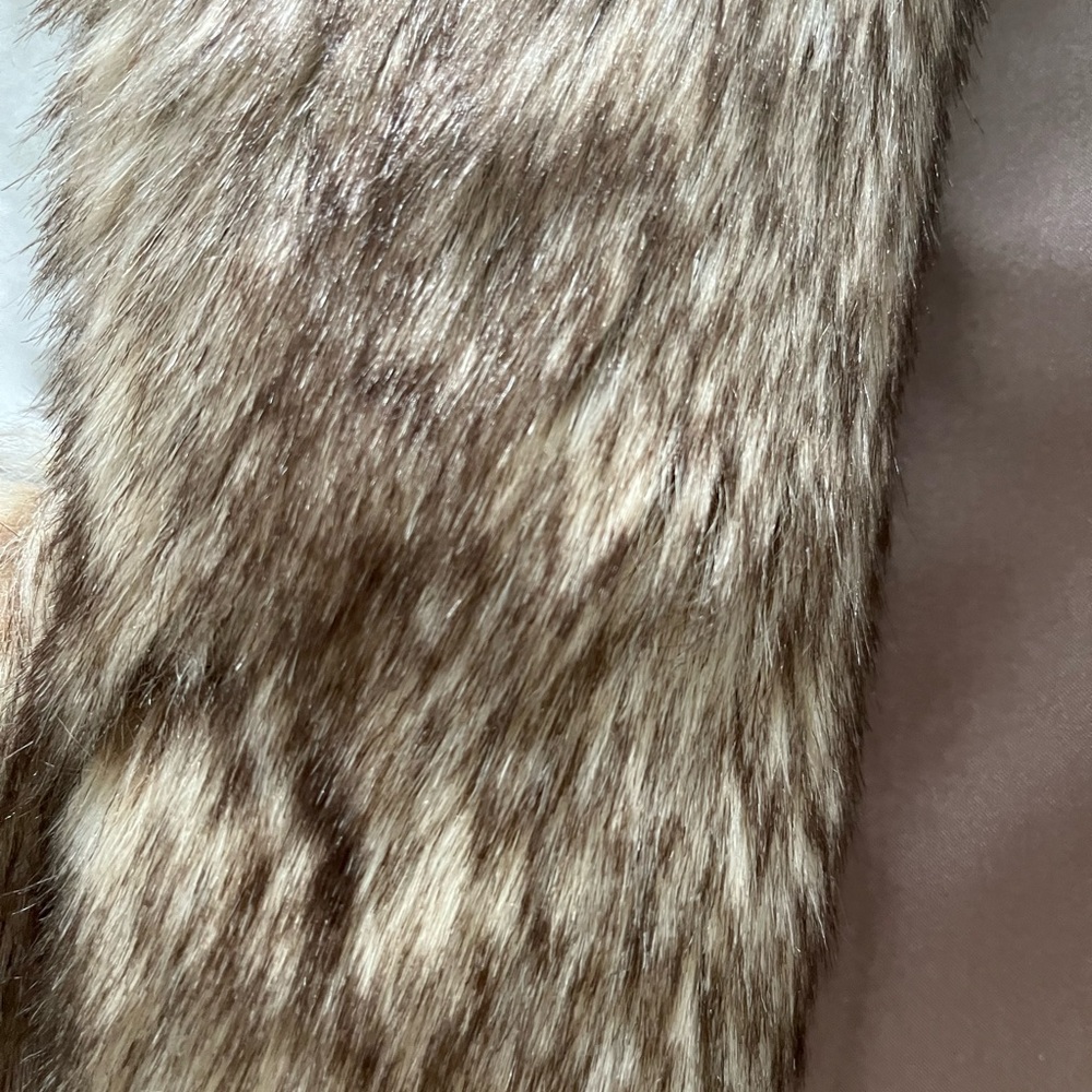 BCBG Faux Fur Vest - Picture 3 of 4